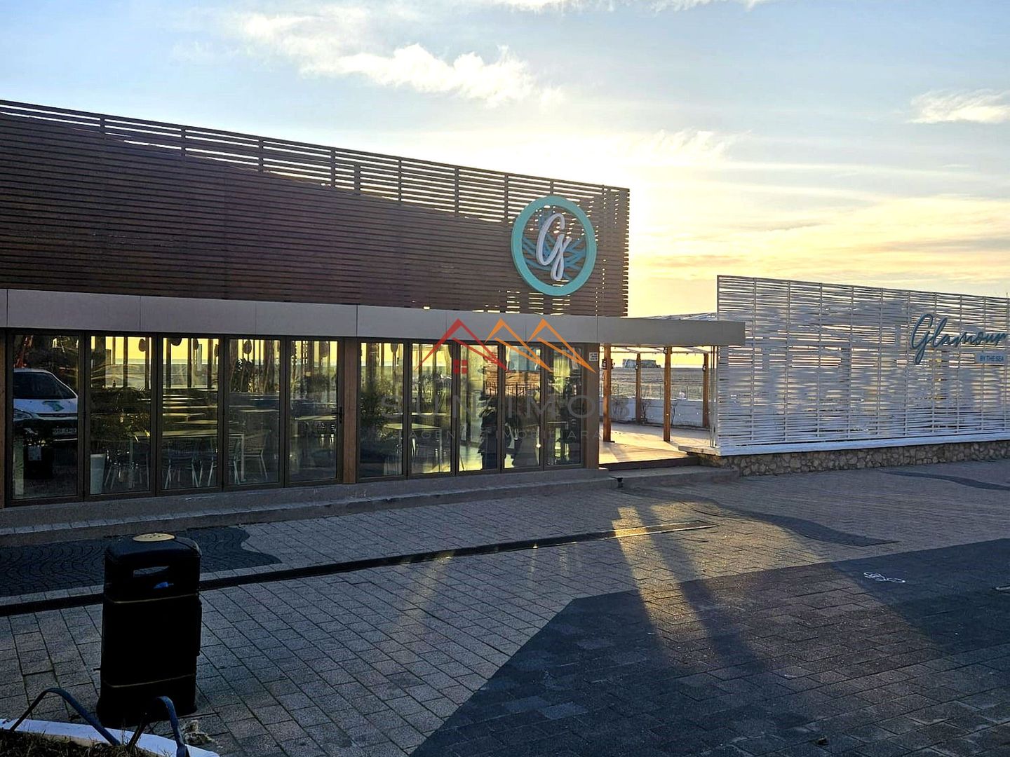 Complex Premium Mamaia – 875 mp, Prima Linie Marea Neagră - Poză 3