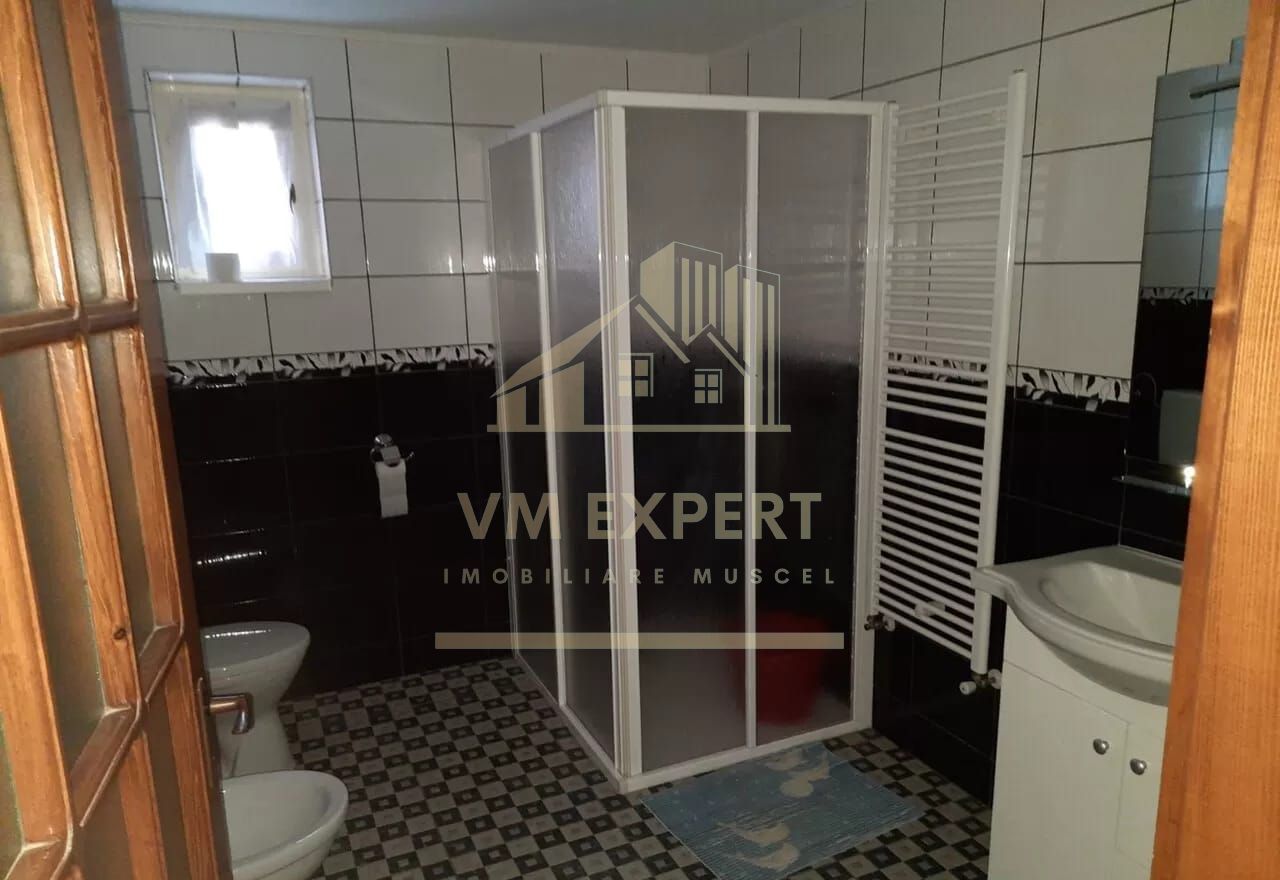APARTAMENT 3 CAMERE, CAMPULUNG, ZONA GRUI - Poză 4
