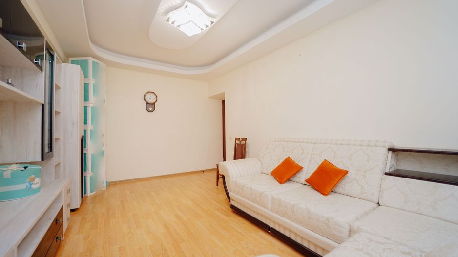 Apartament cu 3 camere I Buiucani I Alba Iulia - Poză 12