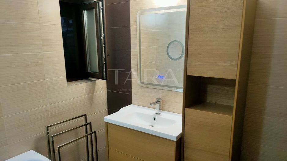 Apartament cu 3 camere de vânzare, Floresti. - Poză 13