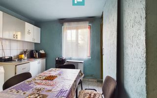 Casă cu 4 camere de vânzare în Sega - Poză 10