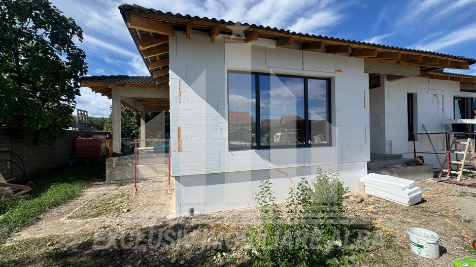 Casa individuala la asfalt cu toate utilitatile, Micesti - Poză 4