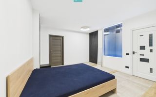 Apartament 2 camere cu 2 băi, 2 locuri de parcare si curte - Poză 14