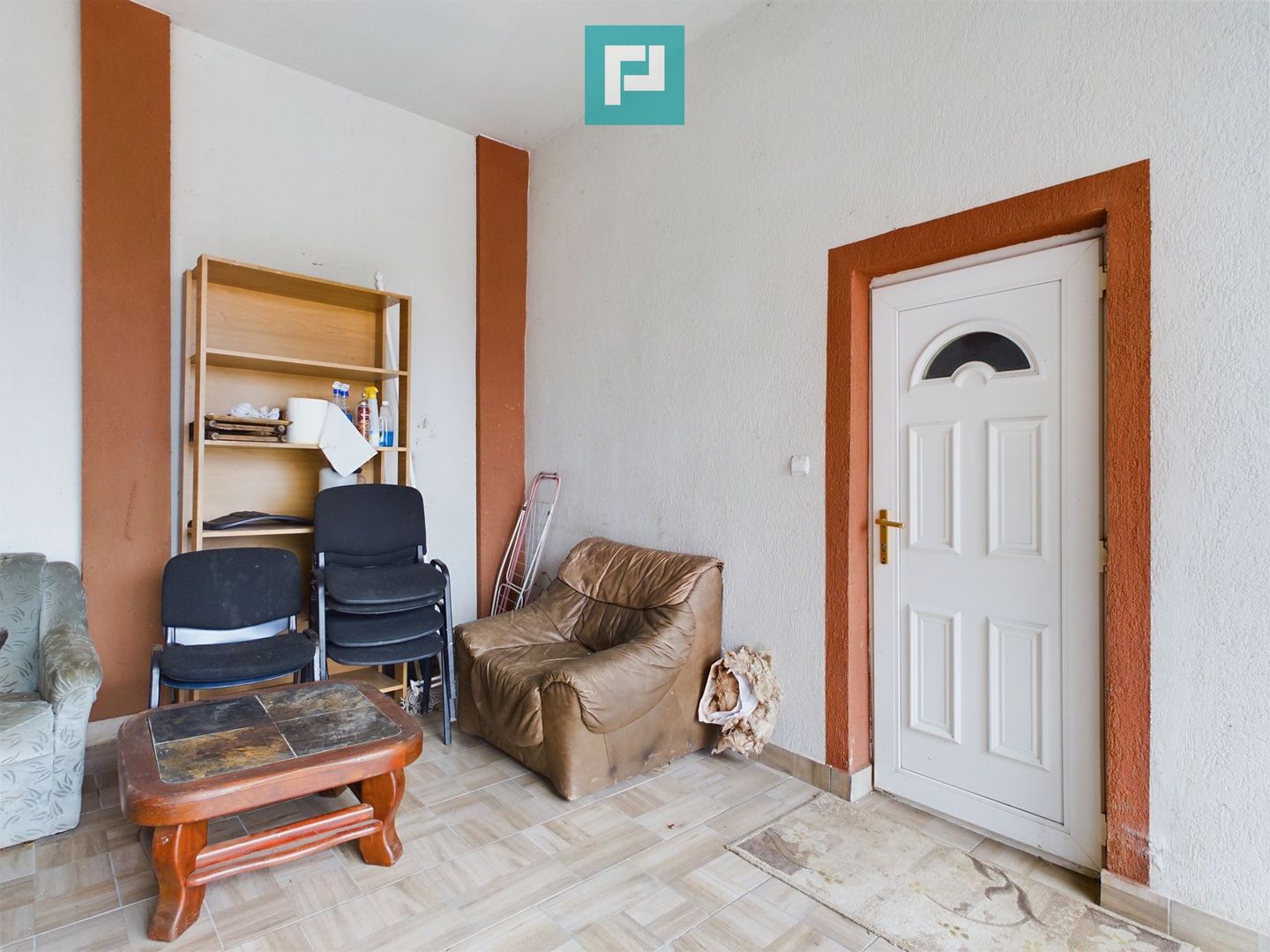 Proprietate imobiliară cu potențial extraordinar! - Poză 2