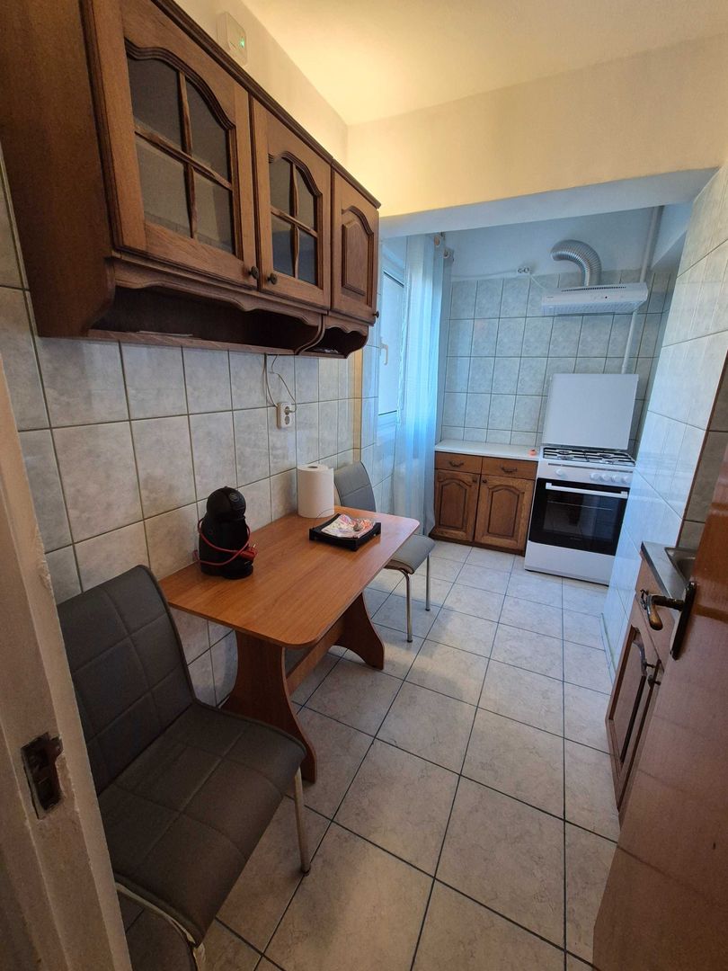 Apartament 2 camere decomandat la 6 minute de metrou Lujerului - Poză 5