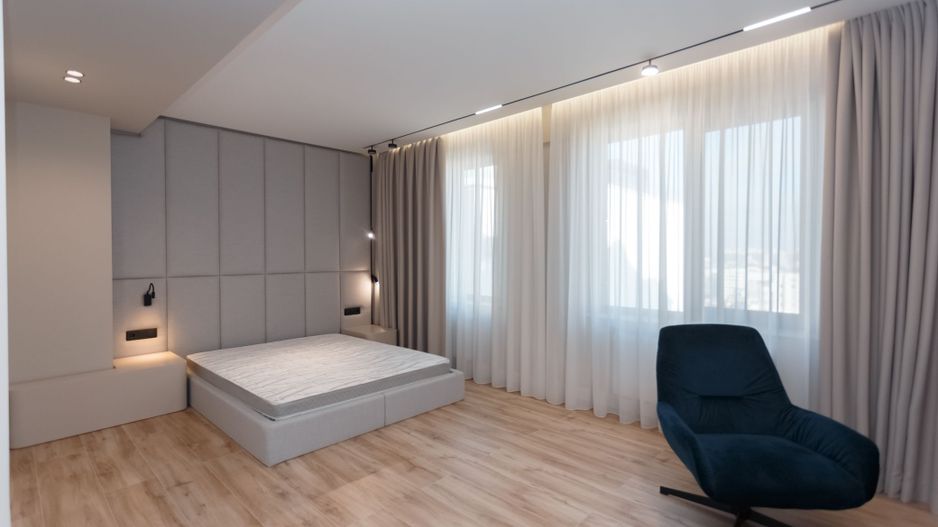 De vânzare apartament, 3 dormitoare + terasă, str. Teatrală 3, Centru. - Poză 8