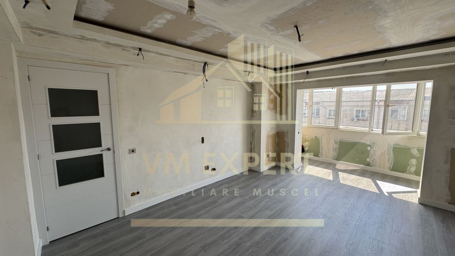 APARTAMENT 2 CAMERE CAMPULUNG, ETAJ 4, CARTIER VISOI - Poză 2
