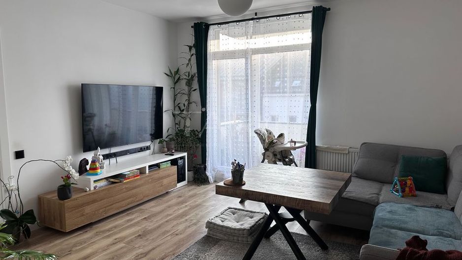 Apartament 3 camere, 71 mp + 2 balcoane – Baciu - Poză 1