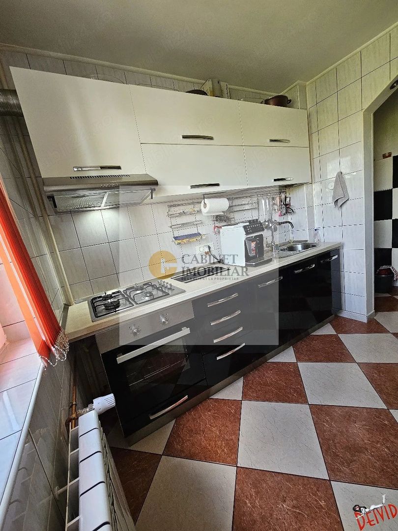 3 Camere - 60MP | Decomandat | 1/4 | Credit | Crangasi - Poză 5