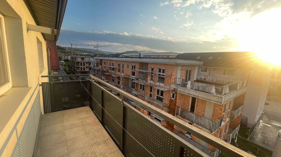 Apartament de inchiriat | Florilor | Balcon | 45 mp - Poză 8
