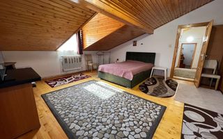 Casa 3 camere 80 mp utili curte comuna si balcon 3,75 mp în Ștrand - Poză 2
