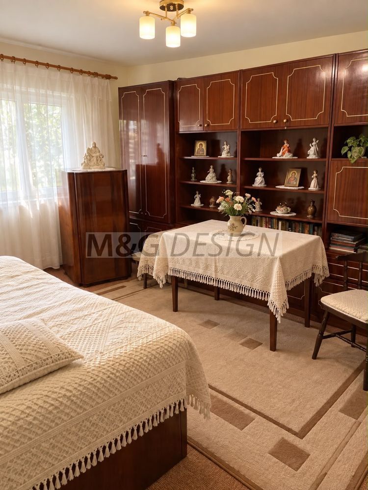 Apartament 3 camere Soarelui parter cu centrala - Poză 1