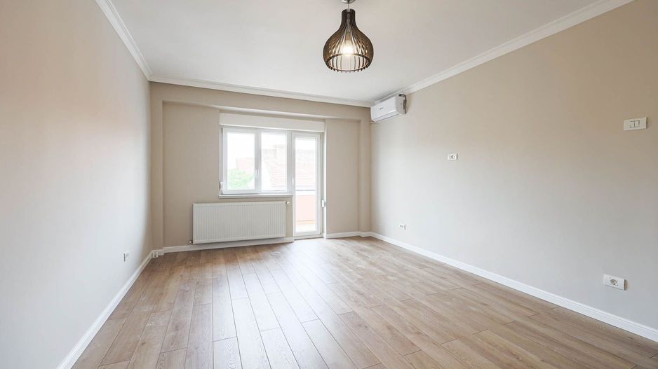 Apartament ultrafinisat cu 2 camere decomandat pe Closca Comision 0 - Poză 3
