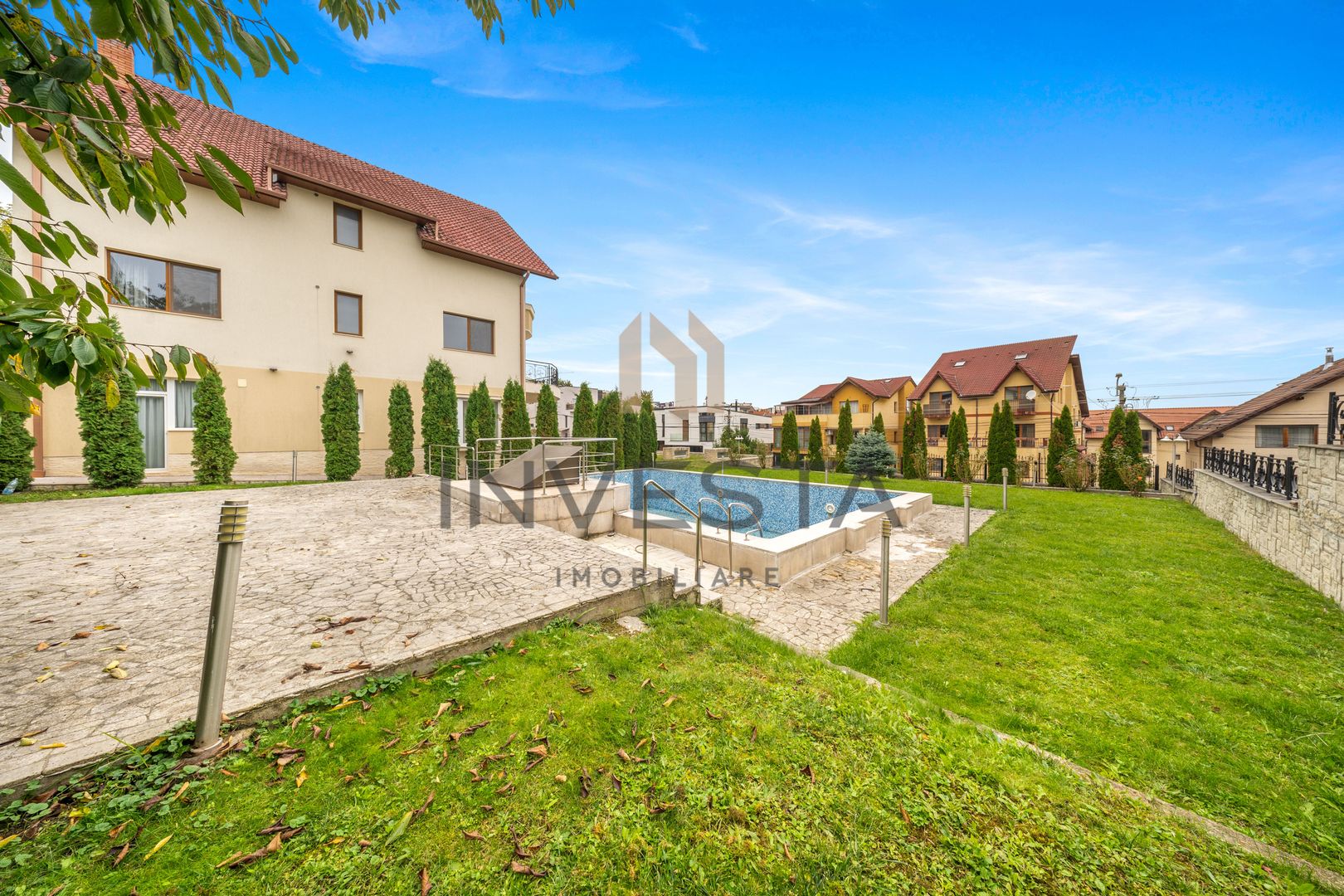 Vila cu teren de 1081 mp in cartierul Andrei Muresanu! - Poză 2