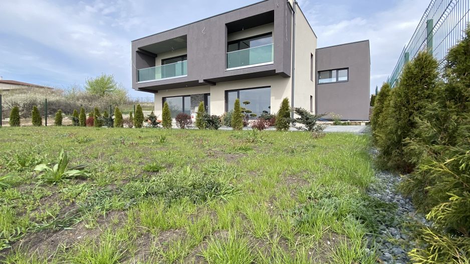 Casa individuala LA CHEIE (partial mobilata) Selimbar Sibiu - Poză 5