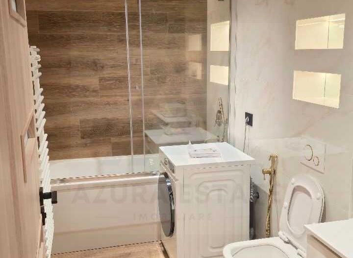Apartament premium 2 camere terasa spatioasa parcare complex Evolution - Poză 4