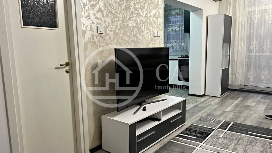 Garsoniera de vanzare zona Autogara Velenta - Poză 2