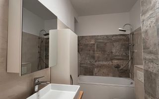 Apartament de vânzare 2 camere decomandate zona Str. Constituției/9mai - Poză 16
