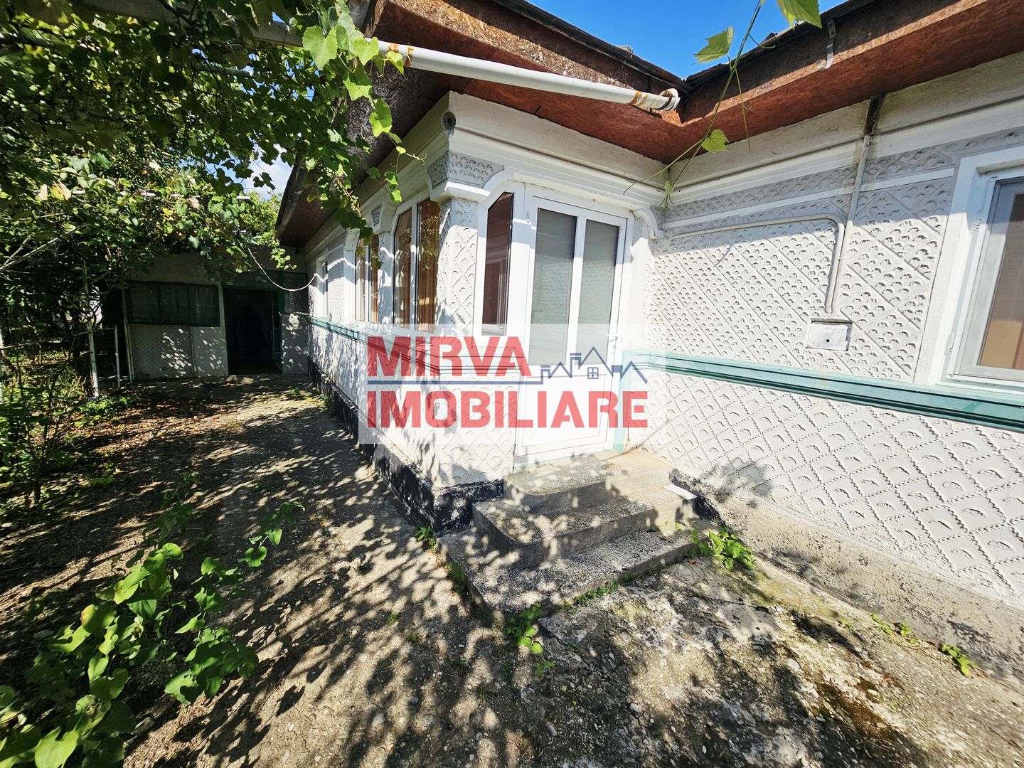 🏡 Casă cu 5 camere, teren 3.419 mp, lângă pădure – Bătești - Poză 2