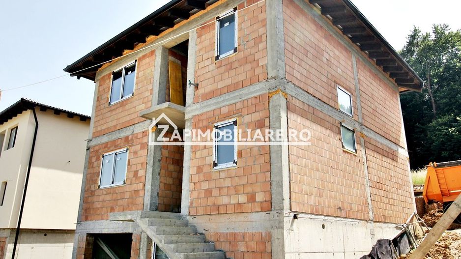 Casa D-P-E 240 mp, teren 800 mp,comosion ZERO! - Poză 12