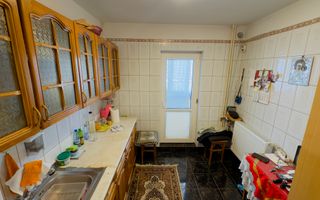 2 Camere Decomandat | 54MP | | Etaj 1/4 | Ceahlaul | 2 Balcoane | 1982 - Poză 5