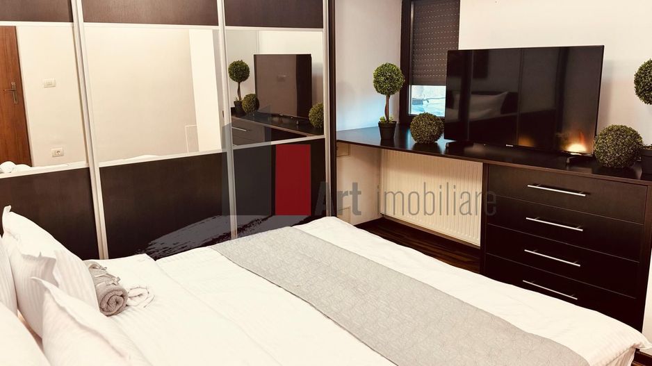 APARTAMENT  3 CAMERE UNIRII - Poză 1