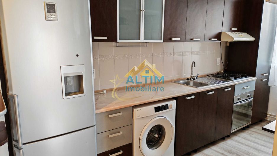 Apartament 3 camere Astra, Brașov - de închiriat - Poză 2