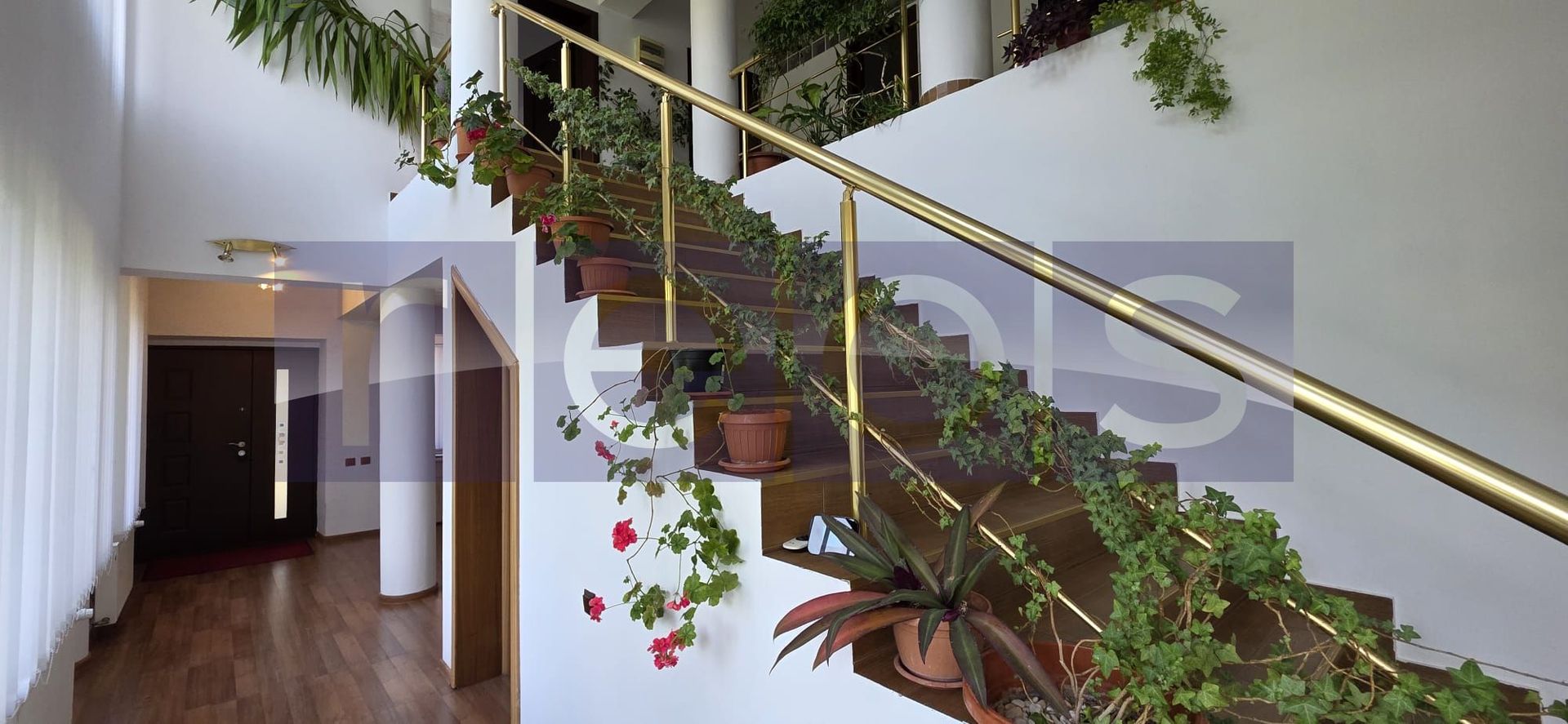 VANZARE CASA 7 CAMERE | PISCINA ACOPERITA | ZONA VATRA LUMINOASA - Poză 14