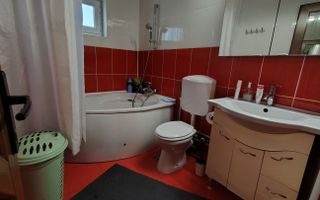 Inchiriez apartment 3 camere. - Poză 3