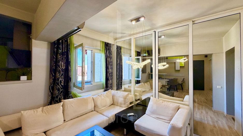 Apartament 3 camere-zona centrală - Poză 1