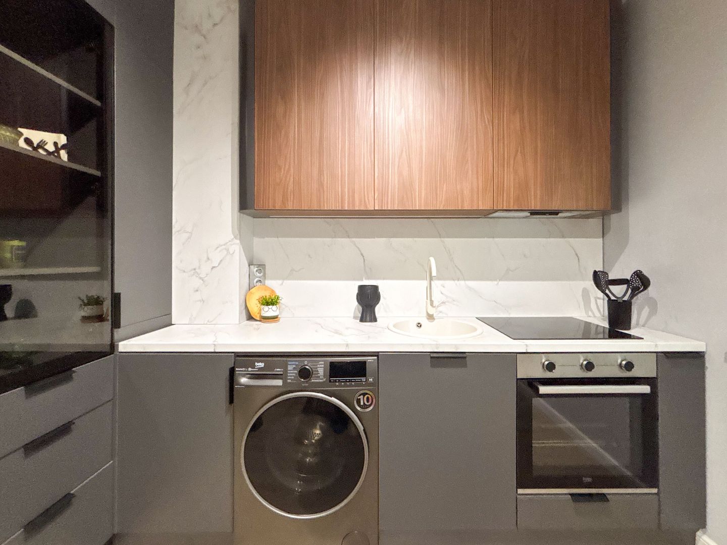 Chirie I Apartament 2 camere | 68 mp + 11 mp balcon | Parcare - Poză 7