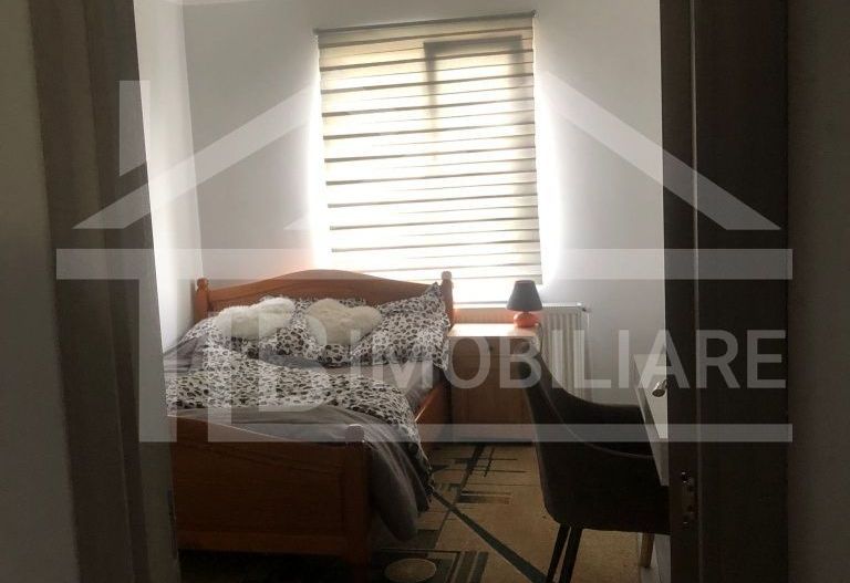 Apartament cu 3 camere, 68mp, decomandat, Zona Piata Marasti - Poză 4