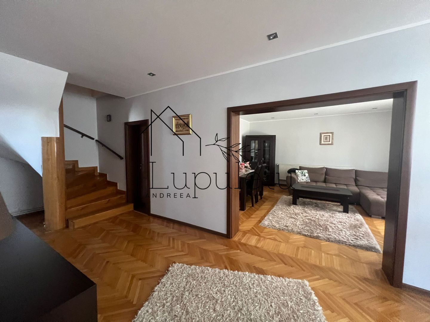 Casa de Vanzare Rasinari | 6 Camere | 200 MPU | Teren 979 MP | - Poză 30