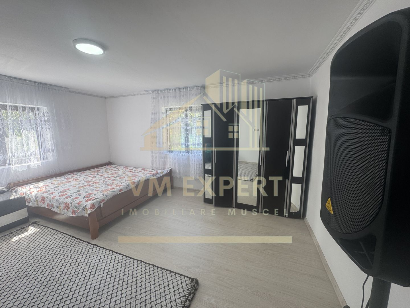 CASA DE VANZARE CU 4 CAMERE, APA SARATA, CAMPULUNG - Poză 13