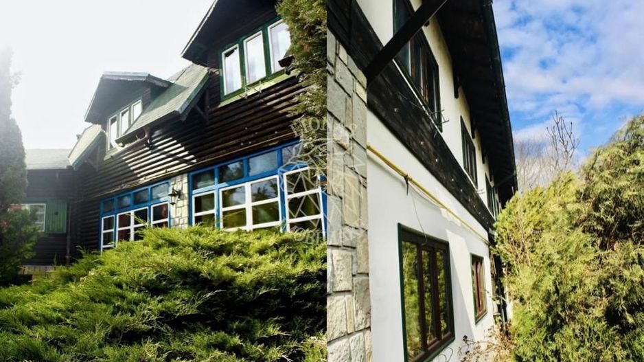 Conac/Casa/Vila - 553 mp - Teren 1652 mp - Breaza (PH) - Poză 8