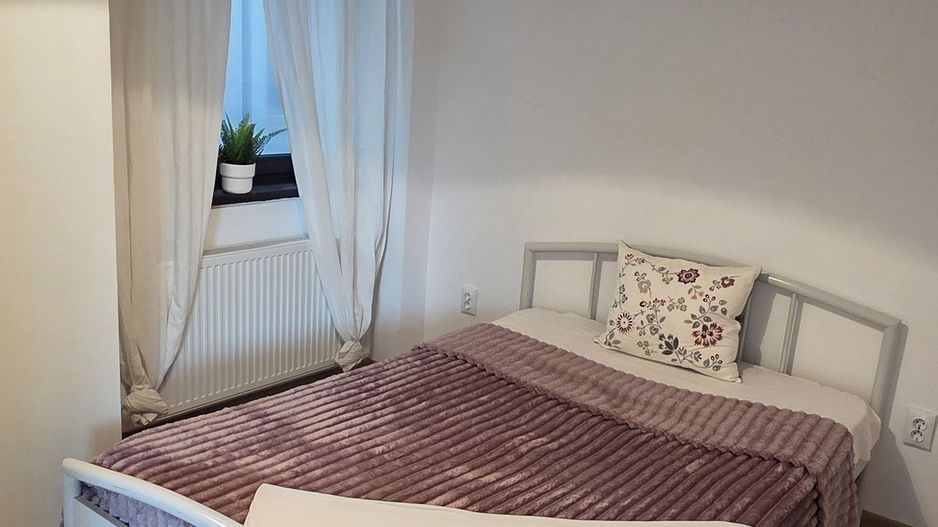 Apartament 3 camere si loc de parcare - Poză 36