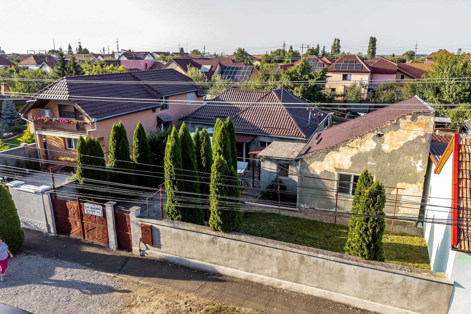 Casă cu teren generos în Poltura - Poză 6