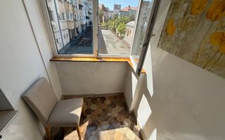 o camera, balcon, Ultracentral, Piata Stefan cel Mare, Teatru - Poză 5