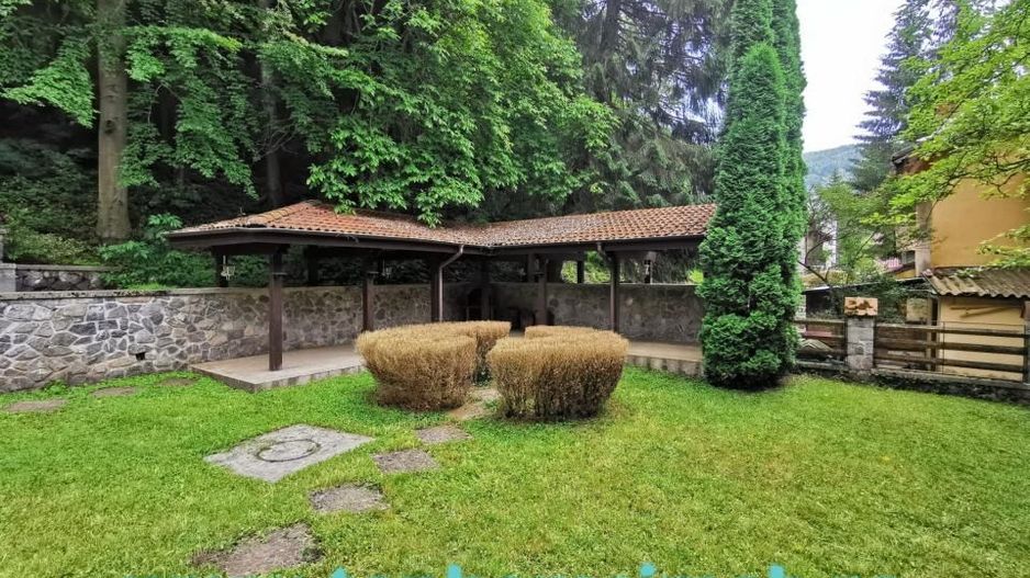 Vila deosebita Sinaia- Cumpatul - Poză 9