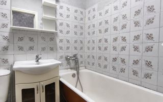 Vînzare apartament, 3 camere , str.  Ivan Kolesov, Bălți - Poză 5