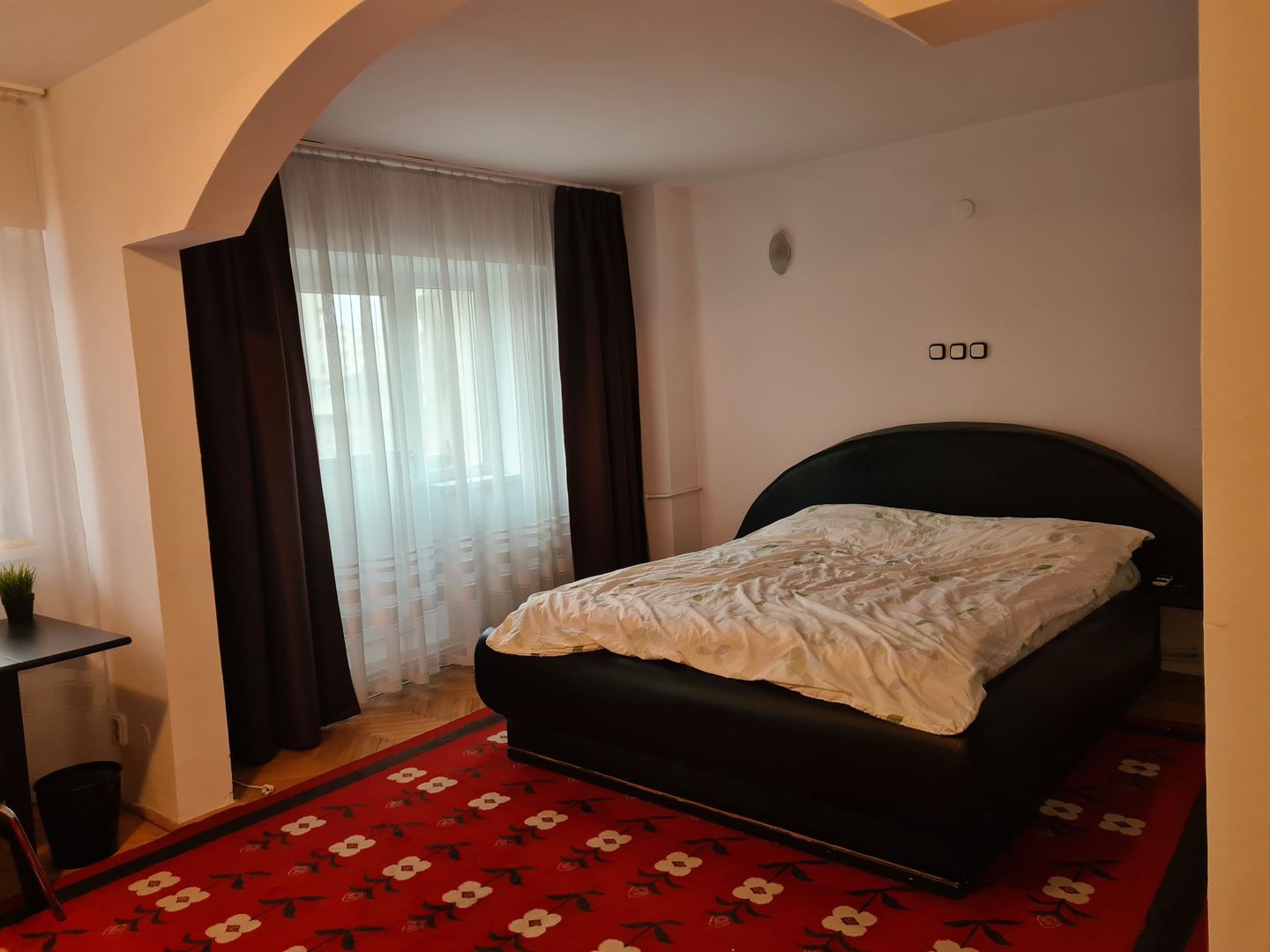 3 camere 93 mp 2/7 Calea Bucuresti - Vodafone - Poză 6