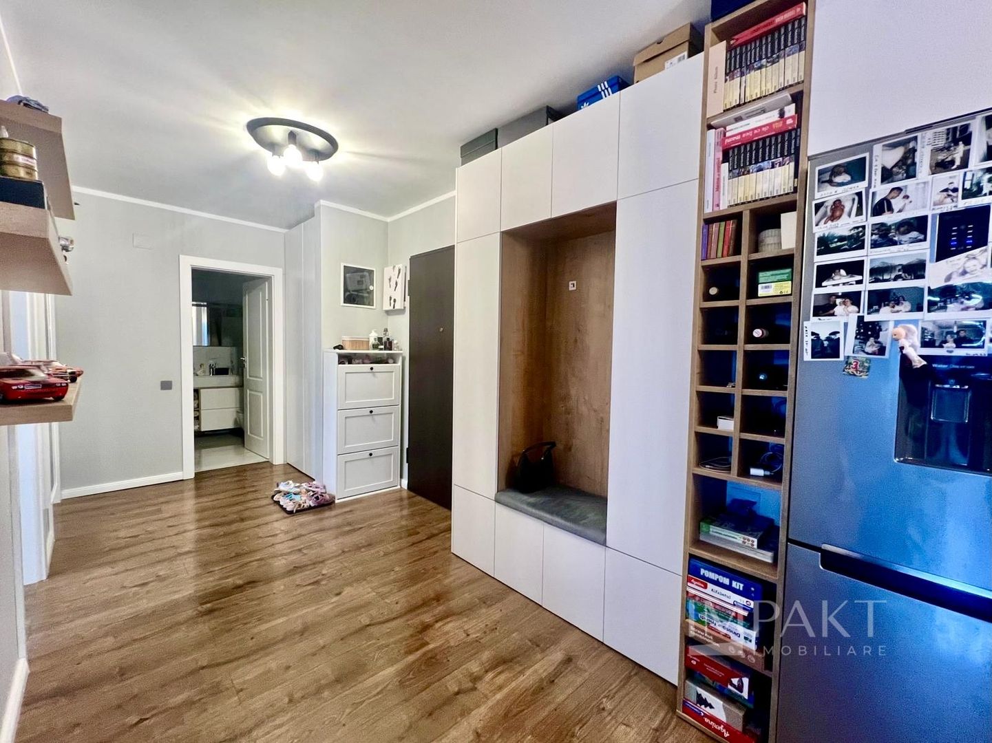 Apartament modern cu 3 camere in Luminia - Poză 8