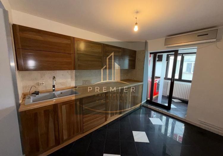 Apartament 3 camere Crângași, Bd. Ceahlăul, loc parcare, centrală - Poză 1