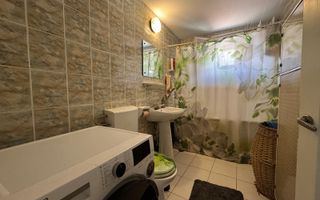 Casa cu teren generos in cartierul 'Intre Lacuri'!!! - Poză 12