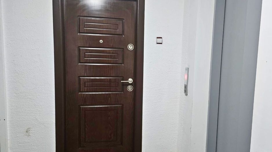 De vanzare Apartament spațios cu 4 camere, sos. Oltenitei, sector 4 - Poză 15