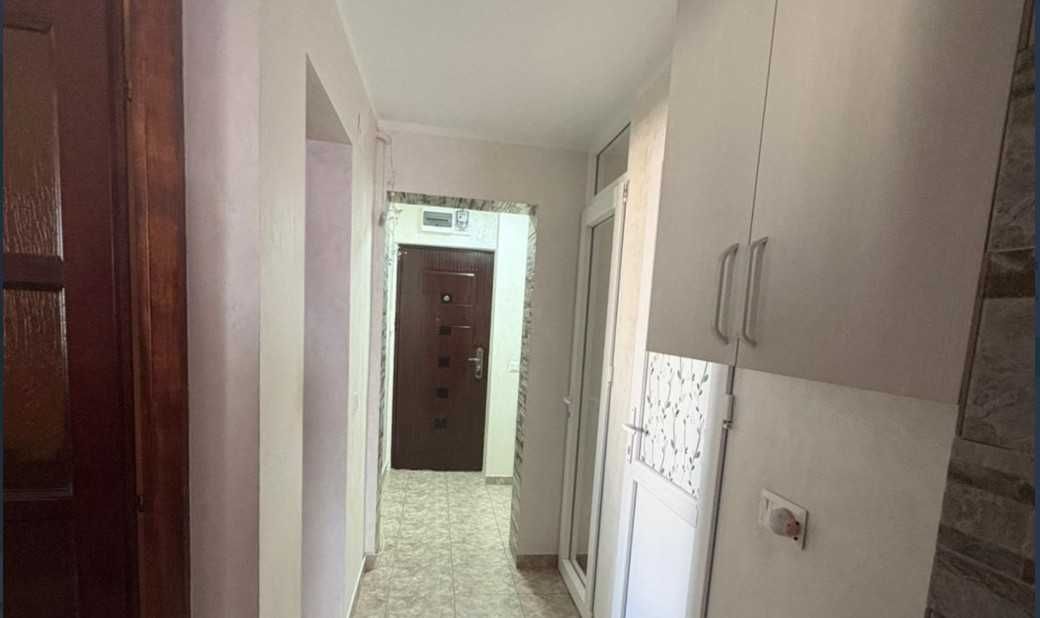 Apartament 2 cam dec Micro 21,et 10 - Poză 2