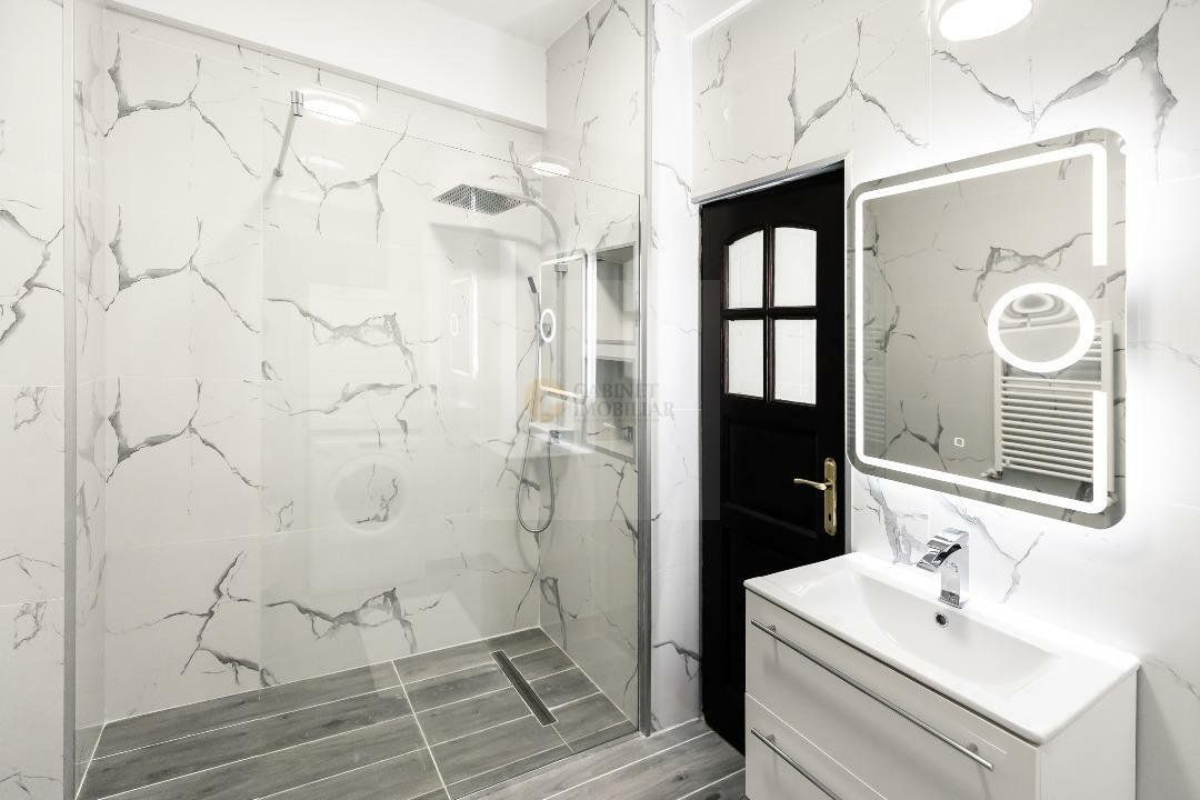 Calea Victoriei ,apartament vis a vis de Radisson Blu - Poză 12