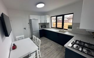 Casa P+Pod mobilata si utilata, Breazu - Poză 1