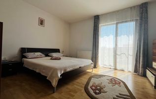 Apartament 2 camere, terasa, parcare, zona Avram Iancu Floresti