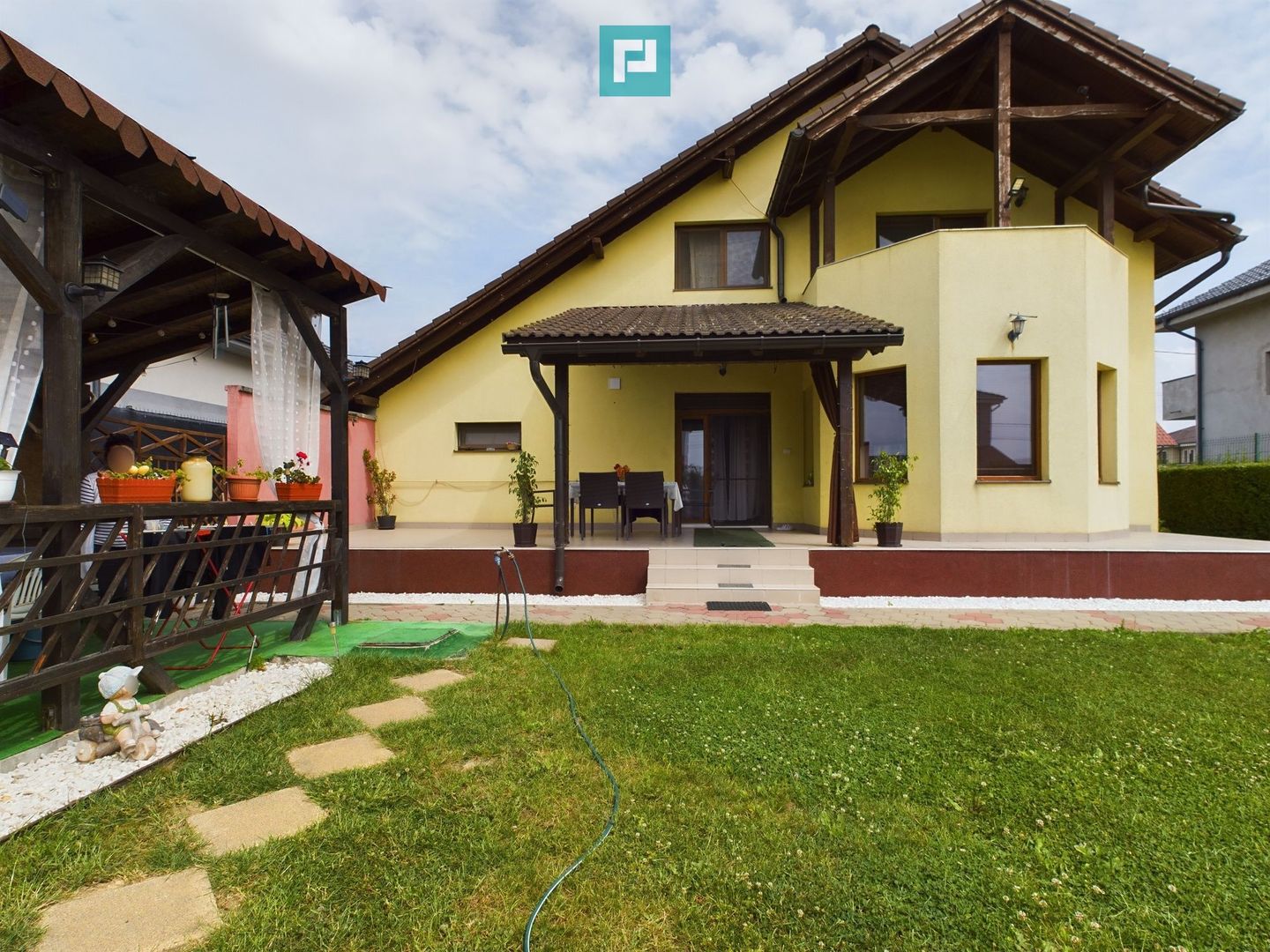 Casă individuală Moșnița Nouă - Poză 1